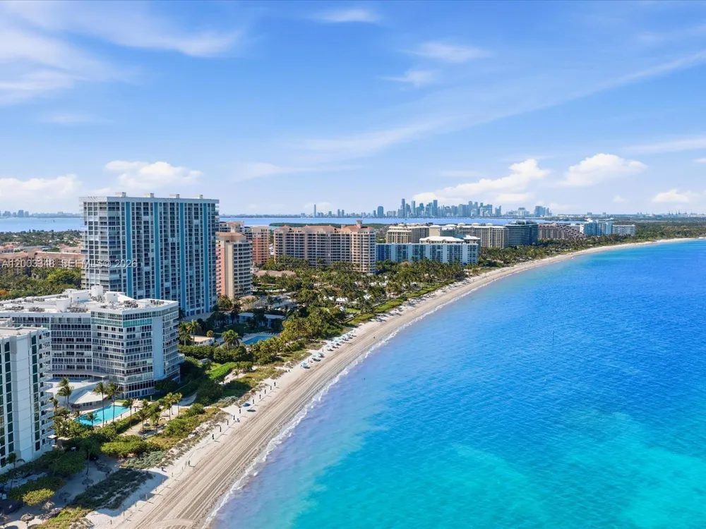 600 Grapetree Dr #10BN Key Biscayne, FL 33149