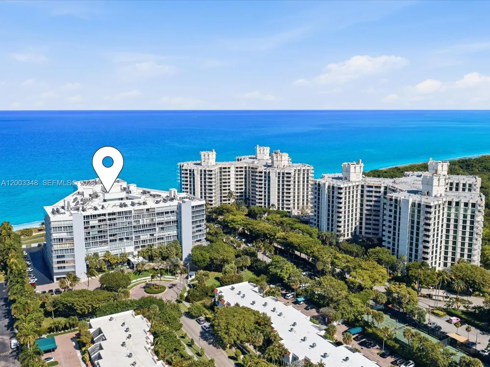 600 Grapetree Dr #10BN Key Biscayne, FL 33149