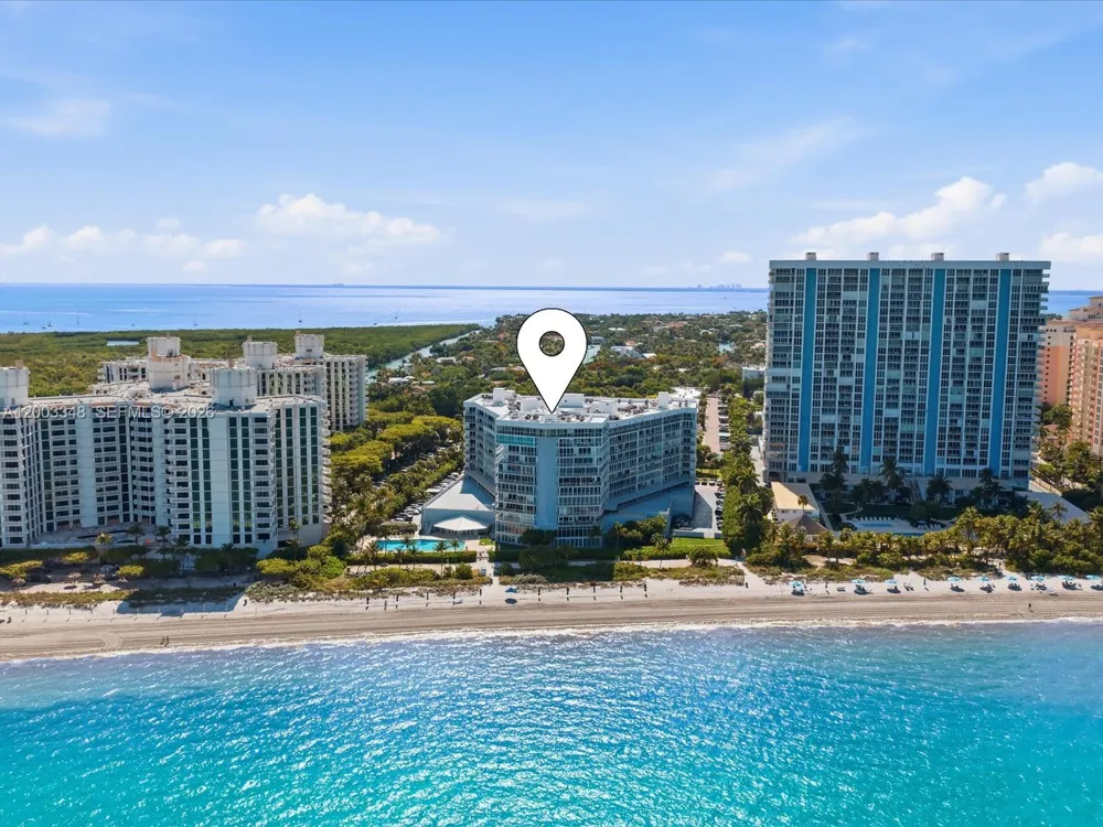 600 Grapetree Dr #10BN Key Biscayne, FL 33149