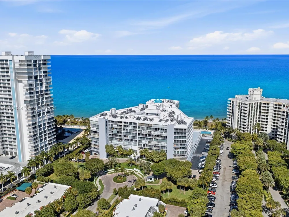 600 Grapetree Dr #10BN Key Biscayne, FL 33149