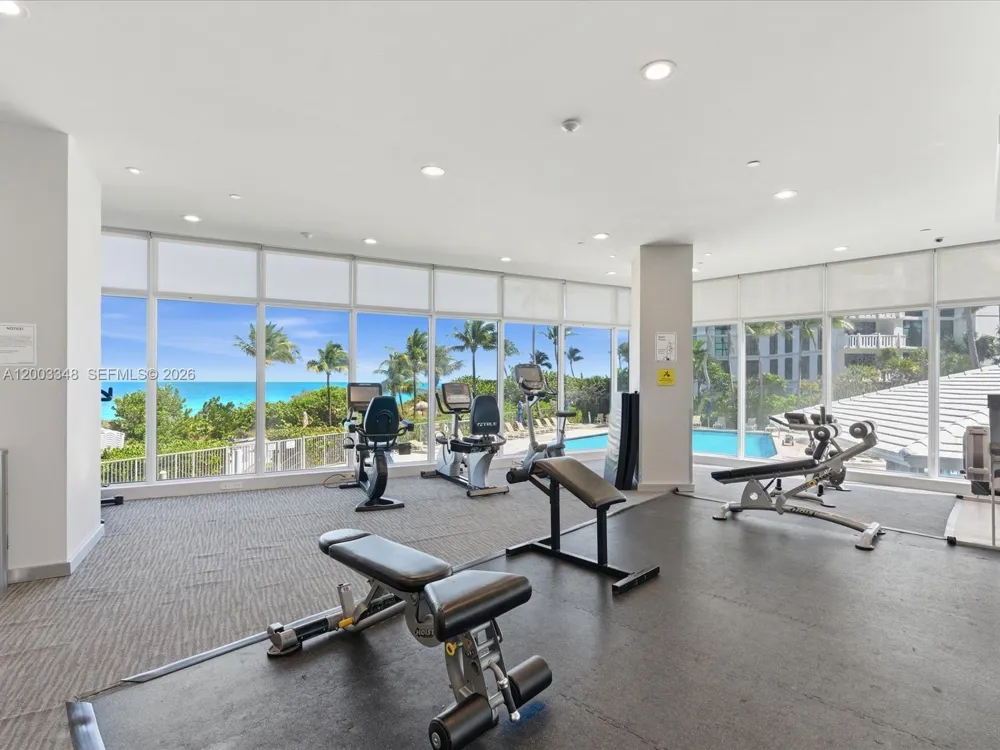 600 Grapetree Dr #10BN Key Biscayne, FL 33149