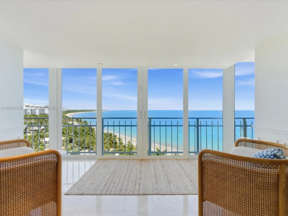 600 Grapetree Dr #10BN Key Biscayne, FL 33149