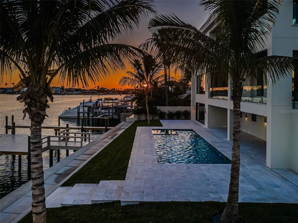 236 HOWARD DRIVE Belleair Beach, FL 33786