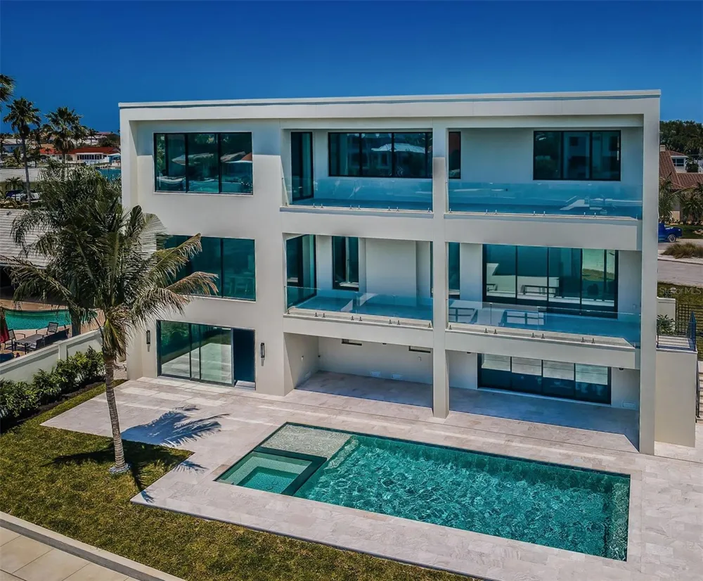 236 HOWARD DRIVE Belleair Beach, FL 33786