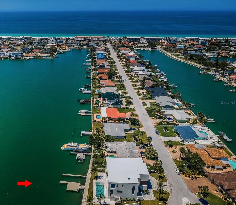236 HOWARD DRIVE Belleair Beach, FL 33786