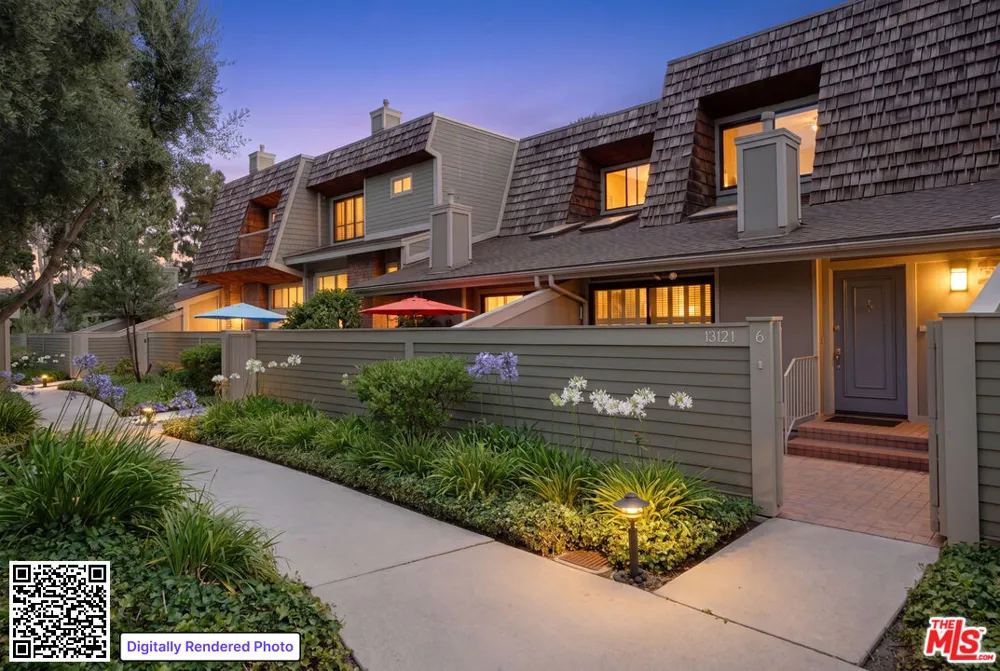 13121 Mindanao Way