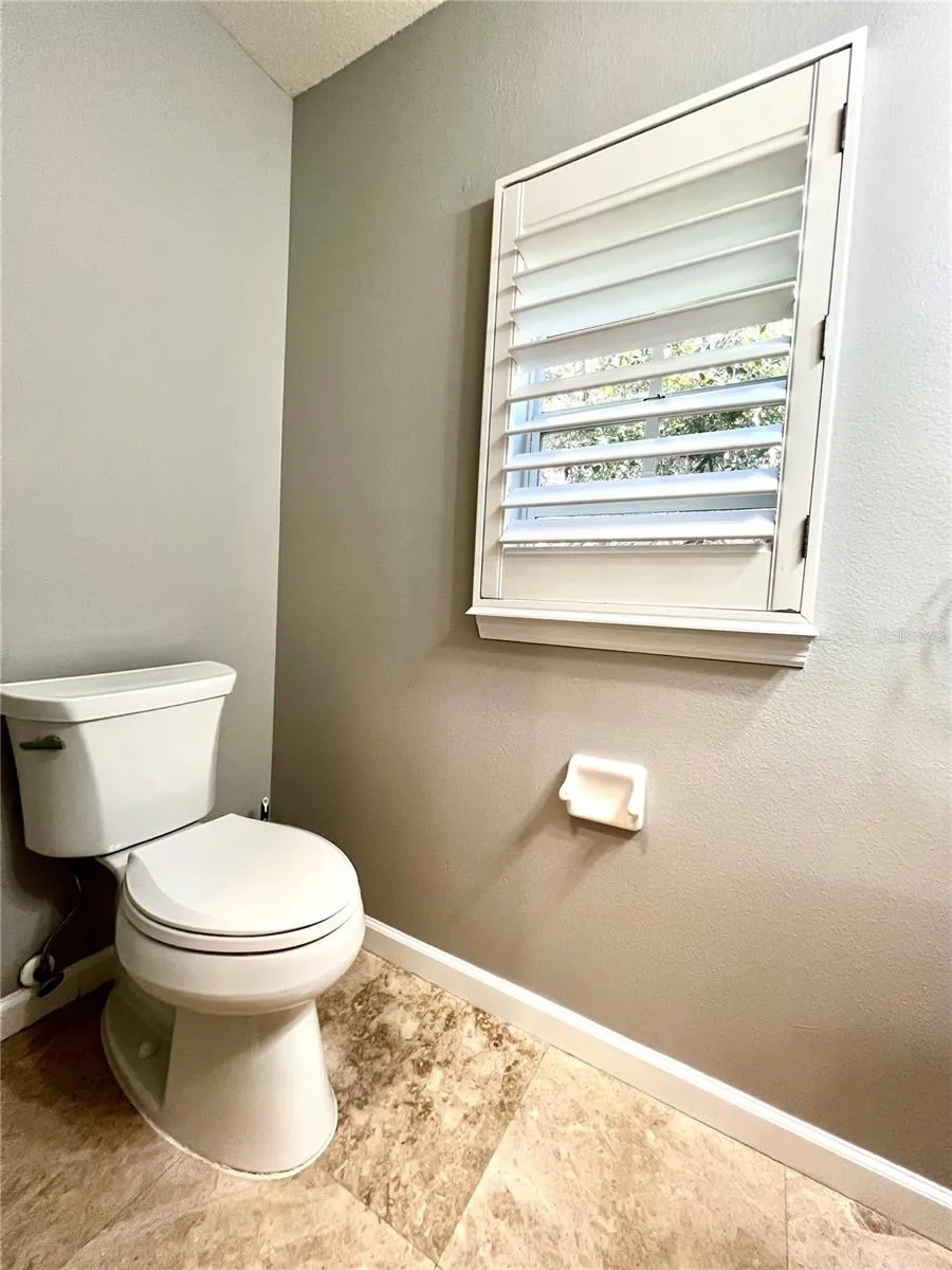 809 HARBOR OAK LANE Clearwater, FL 33756