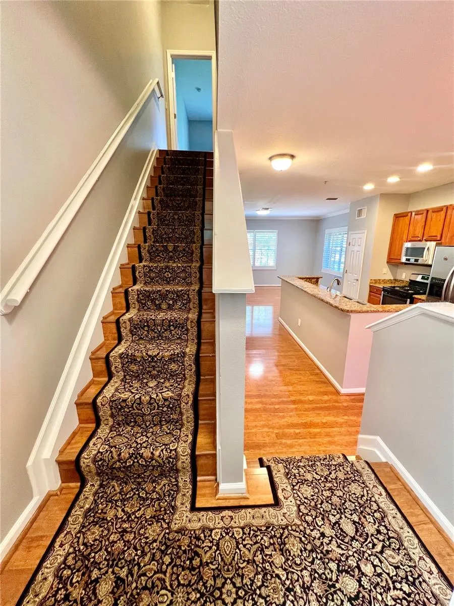 809 HARBOR OAK LANE Clearwater, FL 33756