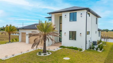 7 SUNFLOWER DRIVE