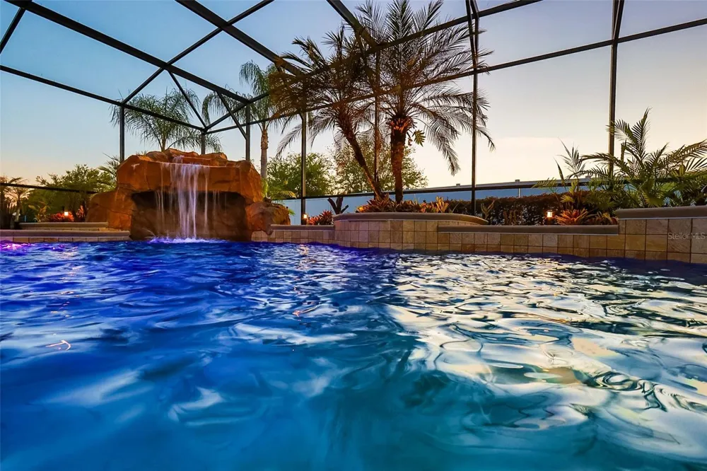4810 LAKE MILLY DRIVE Orlando, FL 32839