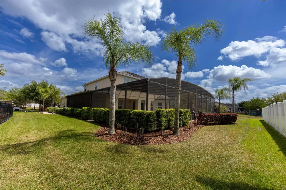 4810 LAKE MILLY DRIVE Orlando, FL 32839