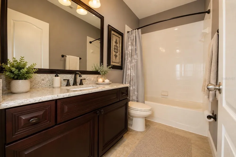 4810 LAKE MILLY DRIVE Orlando, FL 32839