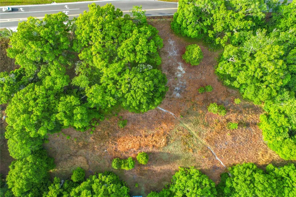 1301 DUFF ROAD Lakeland, FL 33810