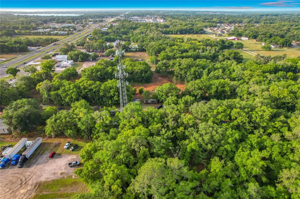 1301 DUFF ROAD Lakeland, FL 33810