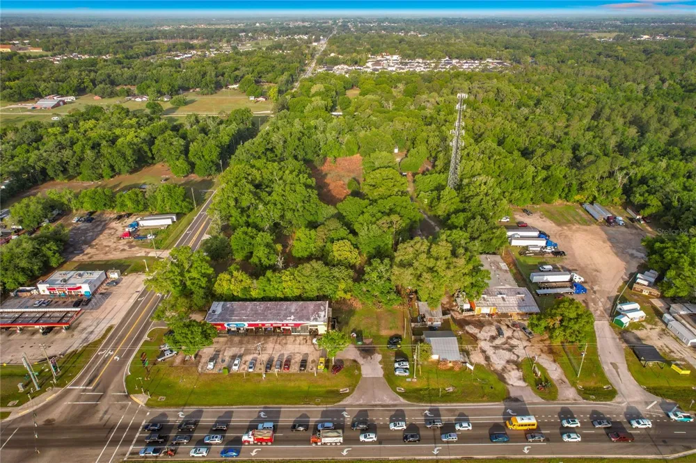 1301 DUFF ROAD Lakeland, FL 33810