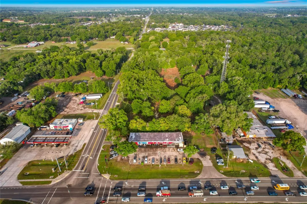 1301 DUFF ROAD Lakeland, FL 33810