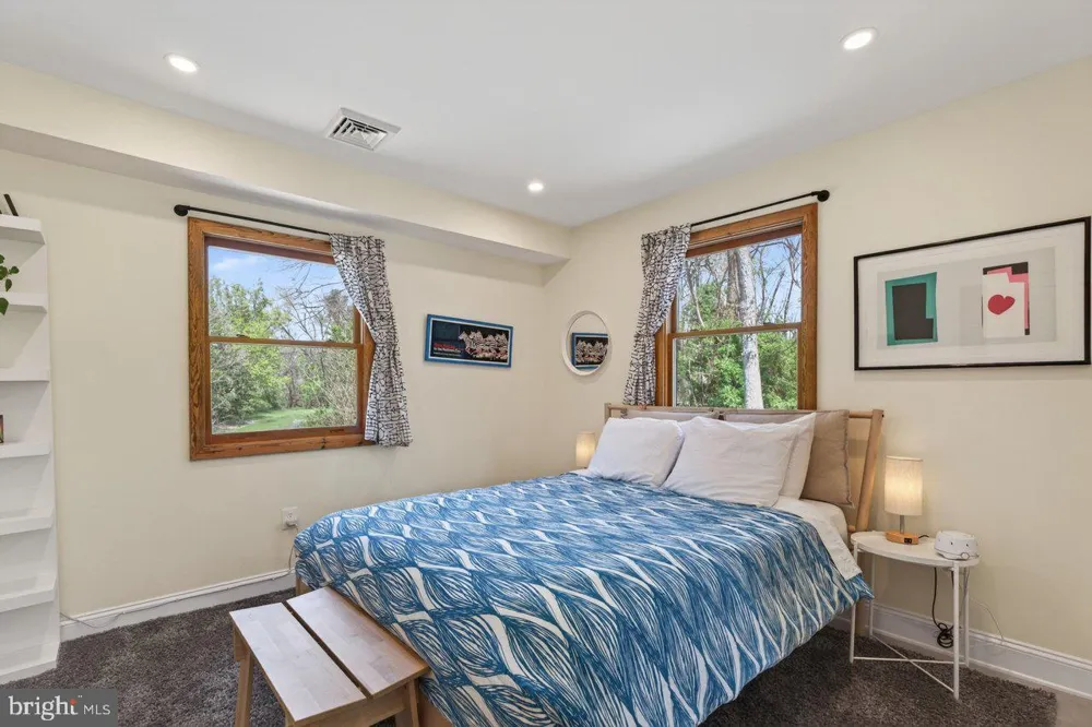 202 LAKE ARROWHEAD ROAD Luray, VA 22835