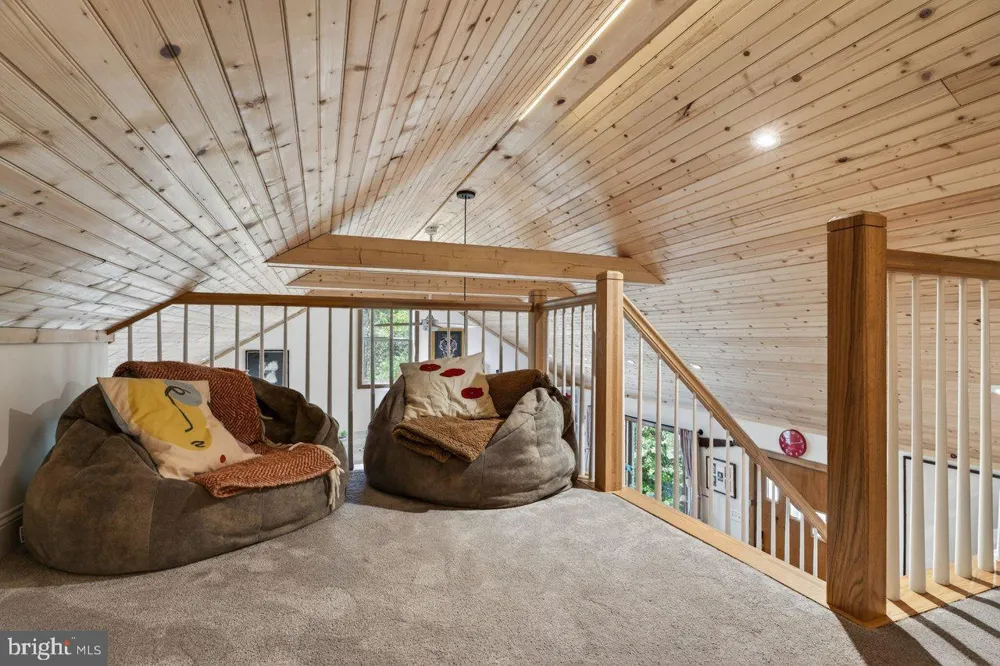 202 LAKE ARROWHEAD ROAD Luray, VA 22835