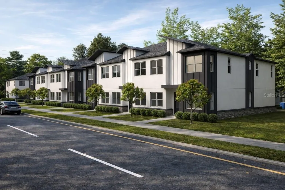 423 E JESSUP AVENUE Longwood, FL 32750