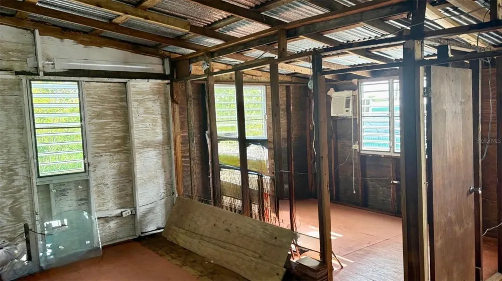 Sola 10 BO LLANOS COSTA Boqueron, PR 00622