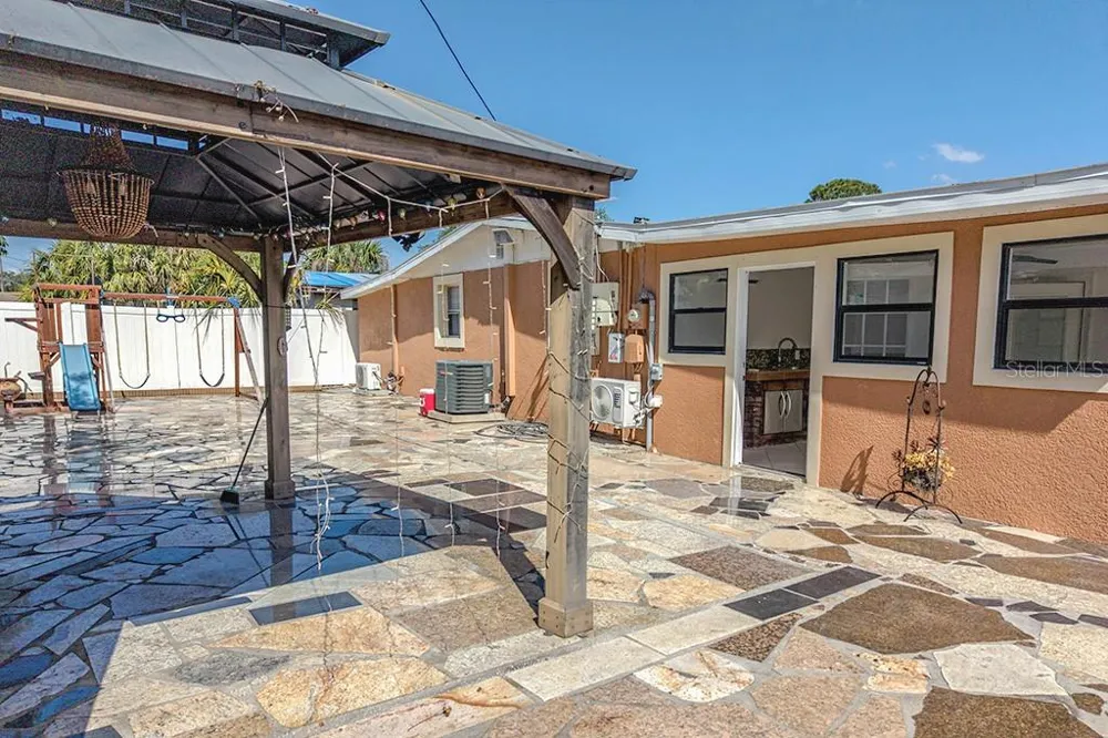 6506 SALINE STREET Tampa, FL 33634