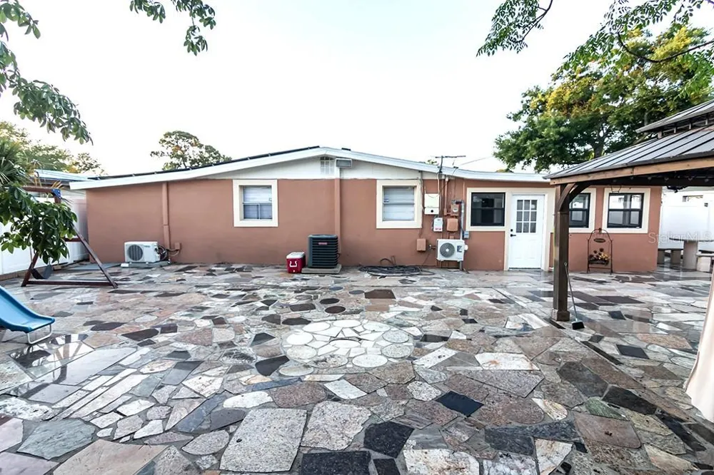 6506 SALINE STREET Tampa, FL 33634
