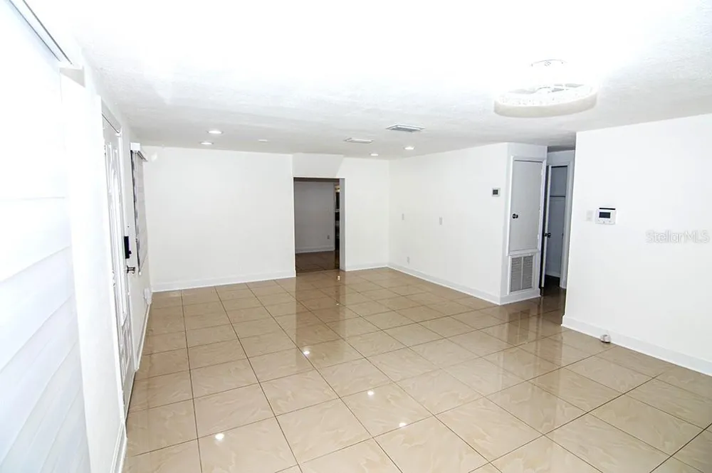6506 SALINE STREET Tampa, FL 33634