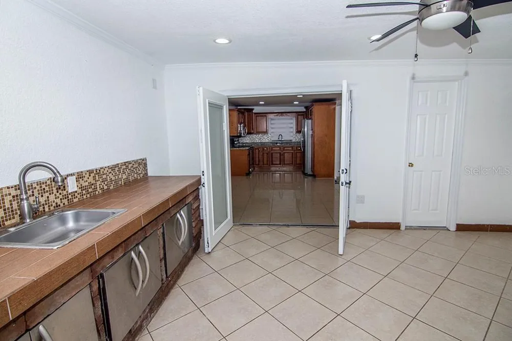 6506 SALINE STREET Tampa, FL 33634