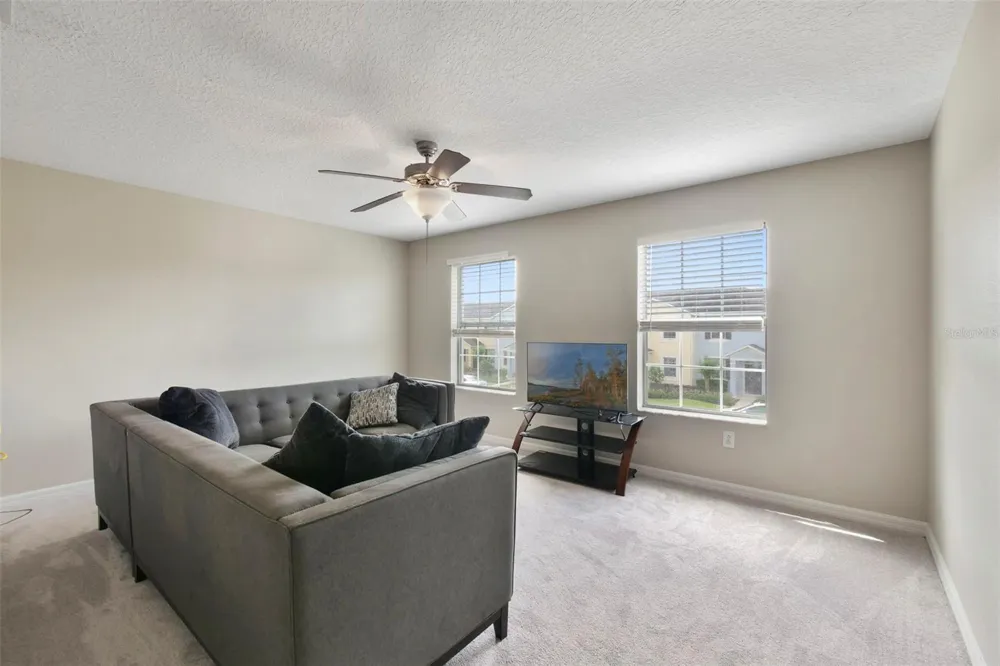1209 SEBURN ROAD Apopka, FL 32703