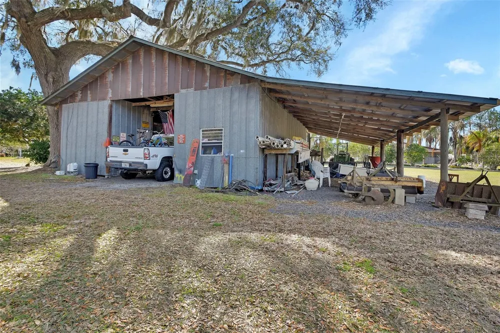 1403 BLACKWELDER ROAD De Leon Springs, FL 32130