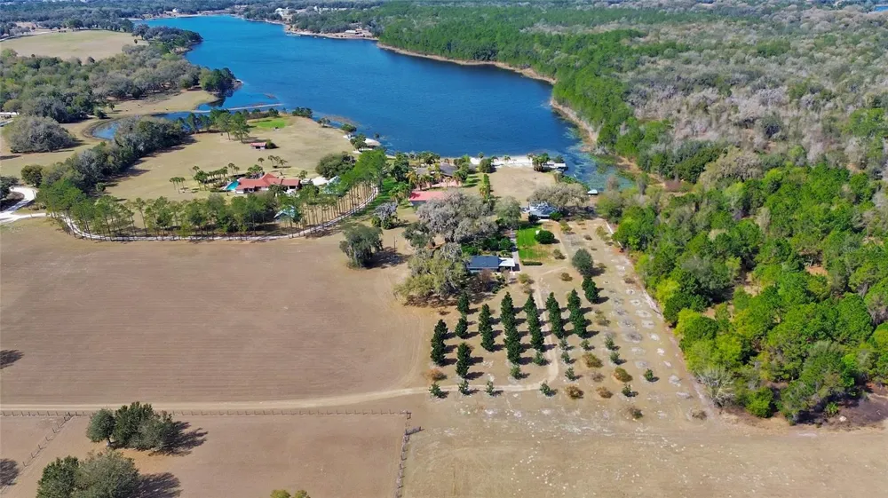 1403 BLACKWELDER ROAD De Leon Springs, FL 32130