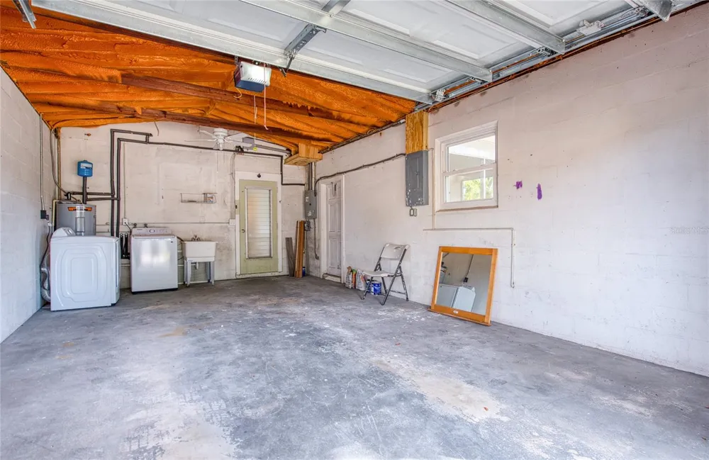 662 VILLAGRANDE AVENUE S St Petersburg, FL 33707