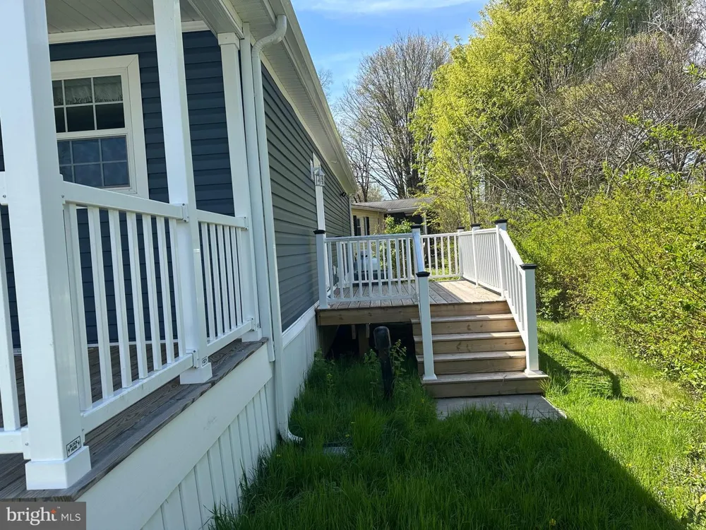 12 LAKEVIEW Quakertown, PA 18951