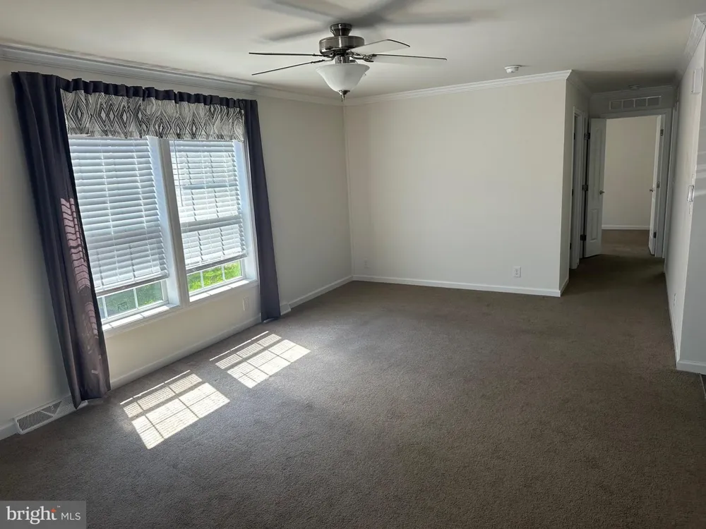 12 LAKEVIEW Quakertown, PA 18951