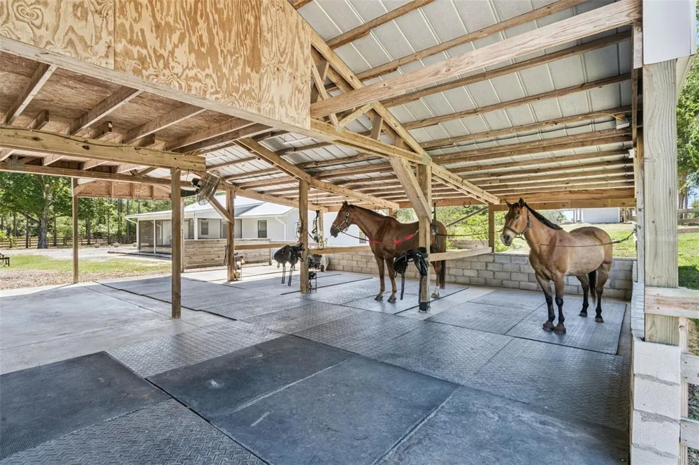 20701 COUNTY ROAD 44A Eustis, FL 32736