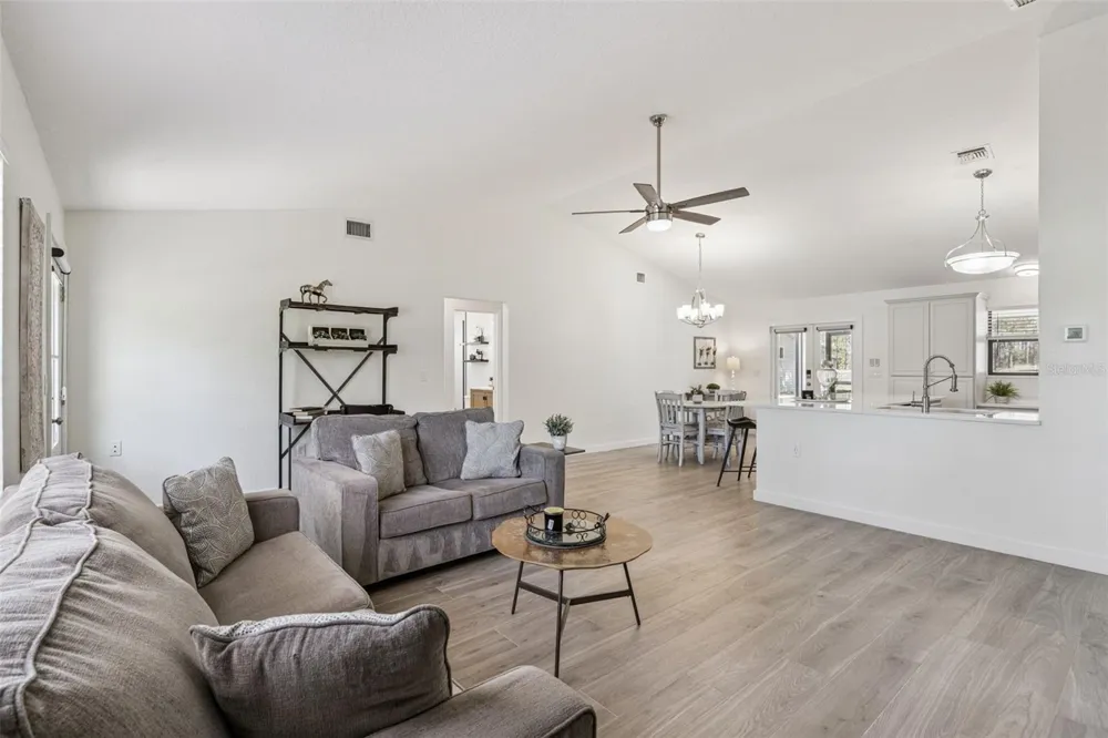 20701 COUNTY ROAD 44A Eustis, FL 32736