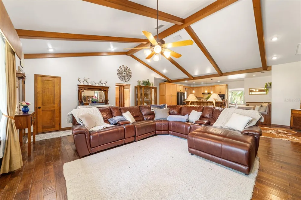 20005 NW 135TH AVENUE Micanopy, FL 32667