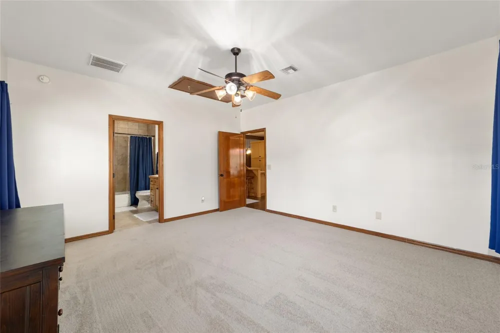 20005 NW 135TH AVENUE Micanopy, FL 32667