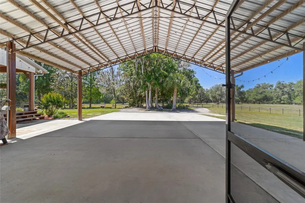 20005 NW 135TH AVENUE Micanopy, FL 32667