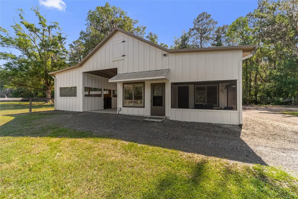 20005 NW 135TH AVENUE Micanopy, FL 32667