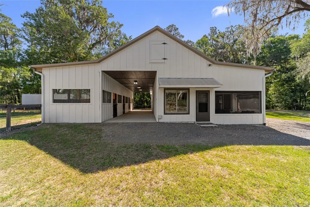 20005 NW 135TH AVENUE Micanopy, FL 32667