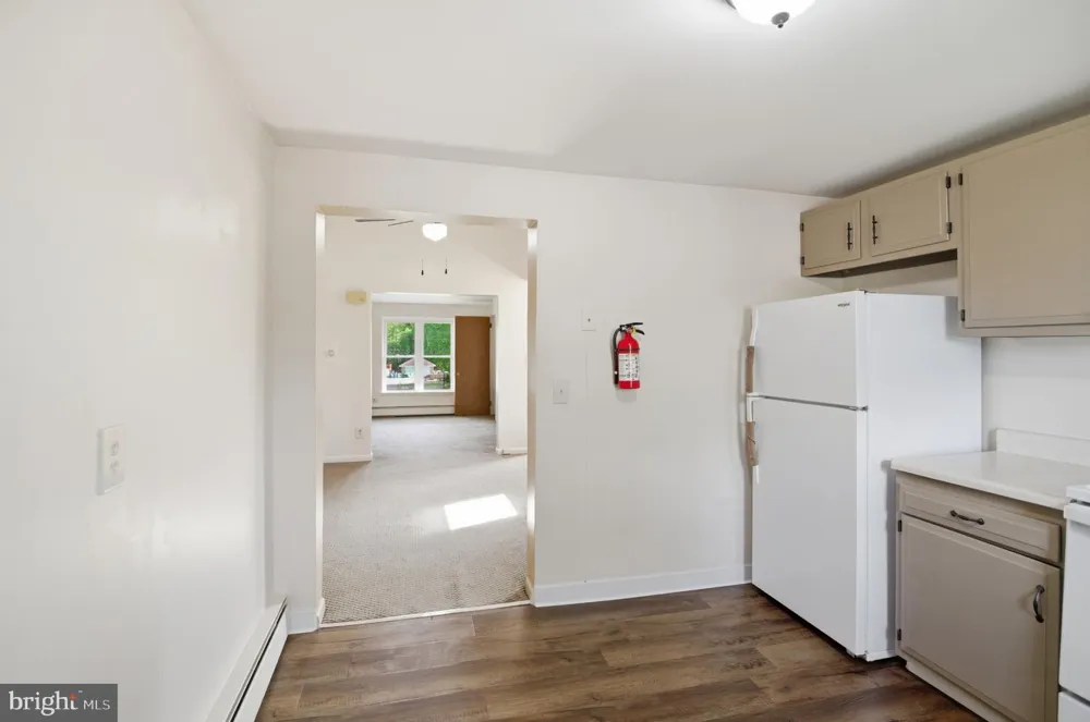 1130 E PARK AVENUE #APT B Vineland, NJ 08360