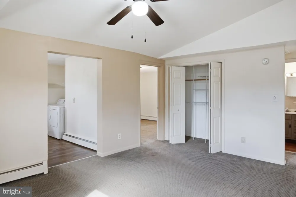 1130 E PARK AVENUE #APT B Vineland, NJ 08360