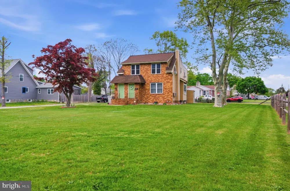 1130 E PARK AVENUE #APT B Vineland, NJ 08360