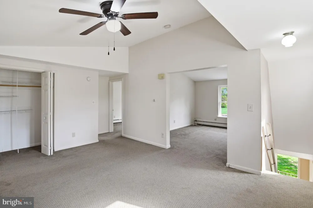 1130 E PARK AVENUE #APT B Vineland, NJ 08360