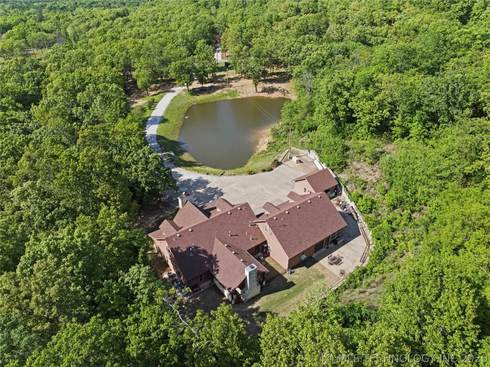 452316 E 953 ROAD Vian, OK 74962