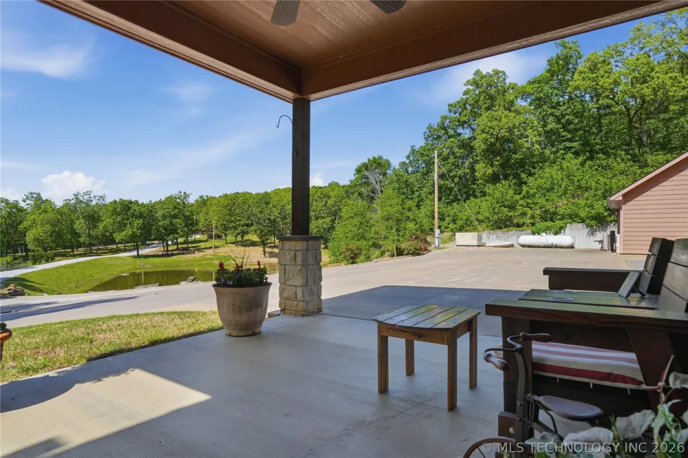 452316 E 953 ROAD Vian, OK 74962