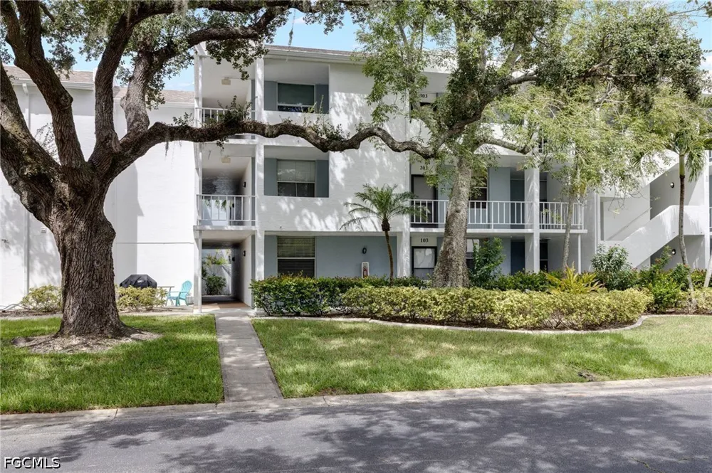 Winkler Road #103 Fort Myers, FL 33919