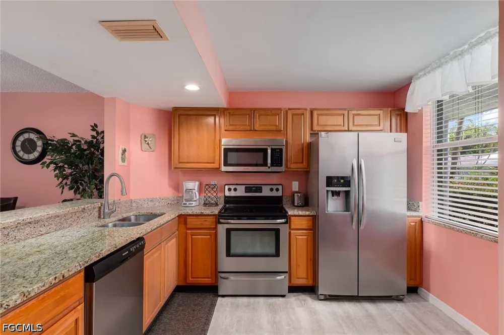 Winkler Road #103 Fort Myers, FL 33919