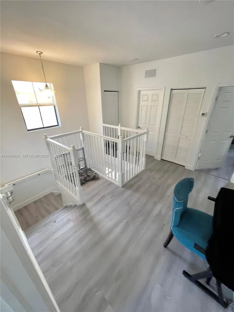 10086 NW 89th Ter Doral, FL 33178